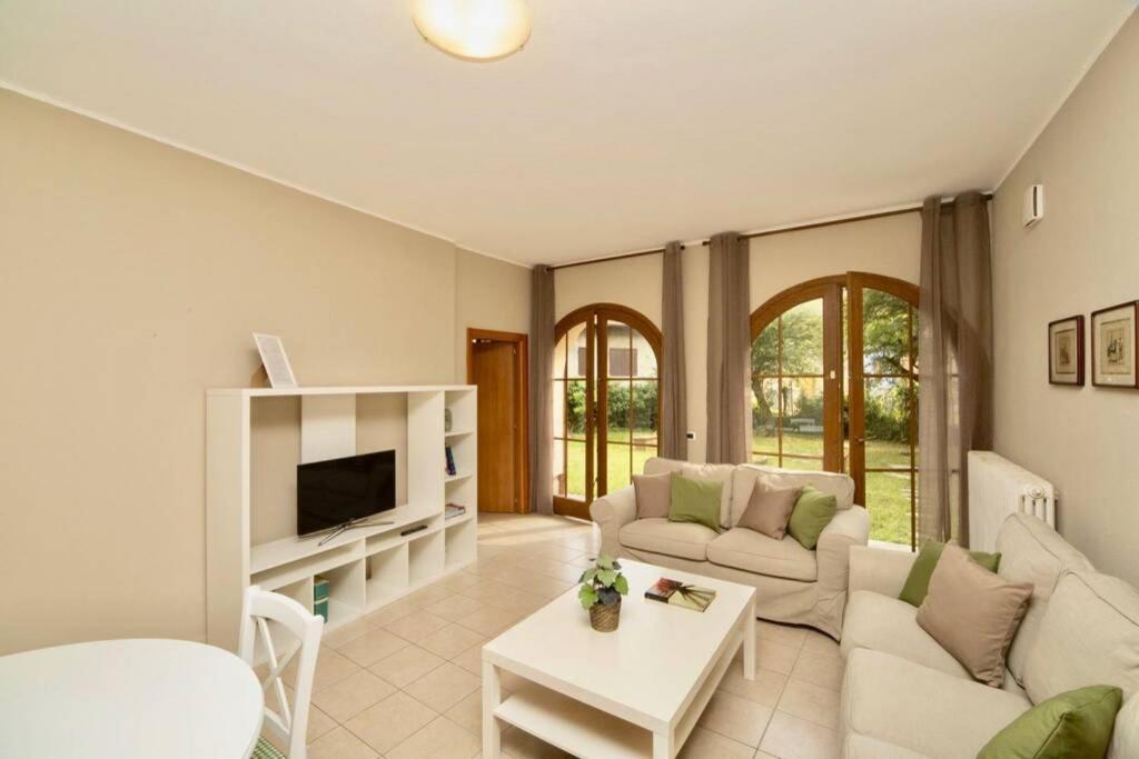 Contempora Apartments - Ca' Brenta Garden Сан Феделе Интелви Екстериор снимка